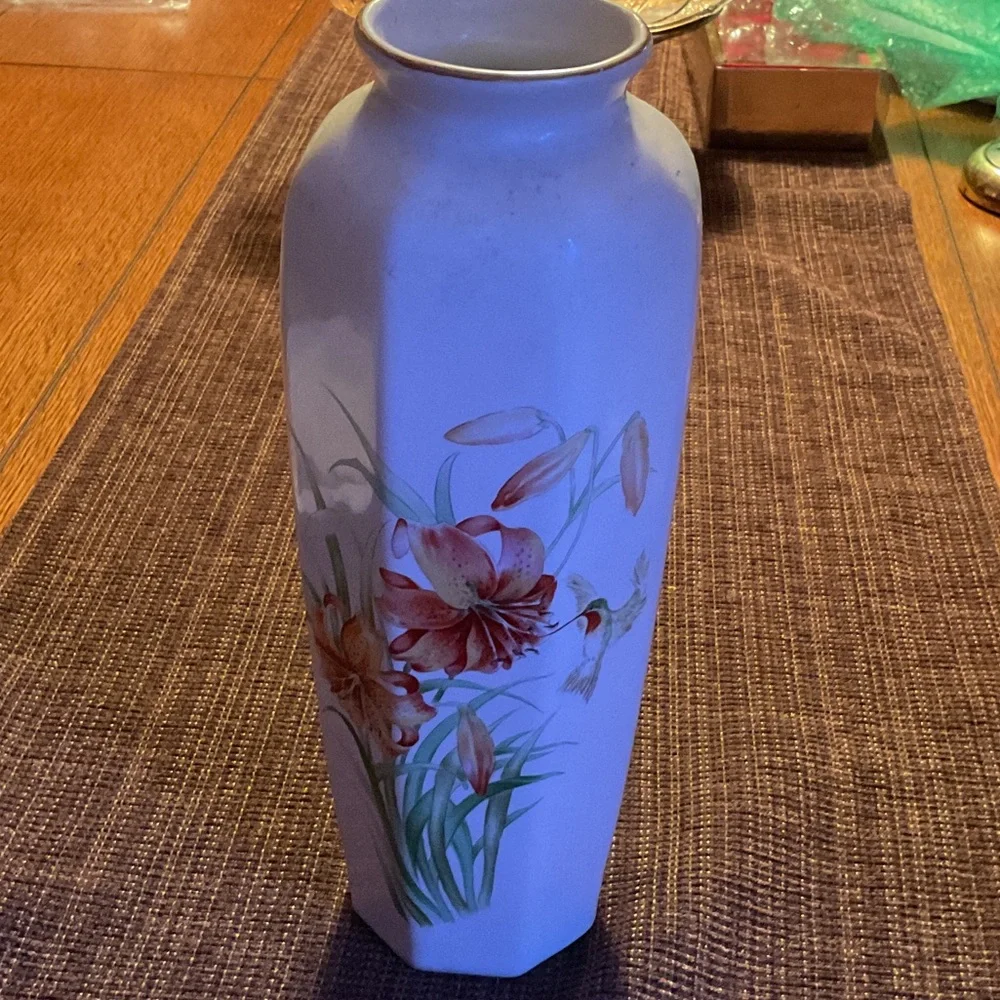 Elegant Floral Ceramic Vase